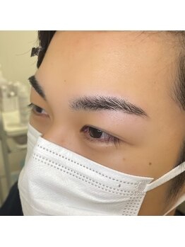 アイブロウワックスデザイン　福岡　メンズ